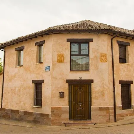 Casa de Férias La De Fon Fuentes de Carbajal